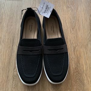 NWT Black St. John’s Bay Women’s “Blare” Loafer Size 9.5